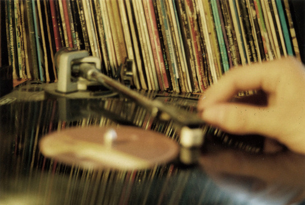Favim.com-music-vintage-vinyl-434847